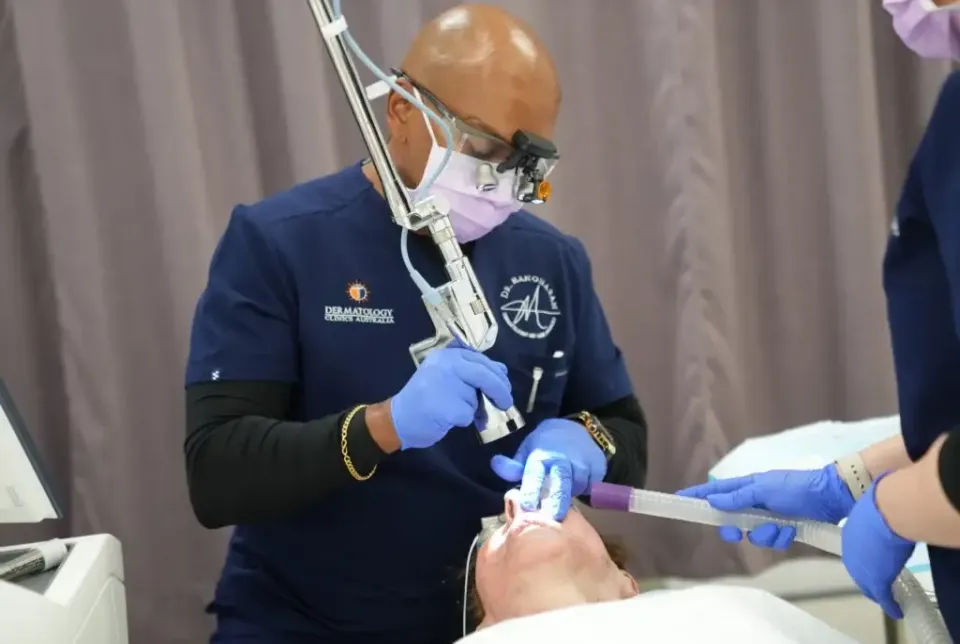 Dr Shobhan Manoharan Specialist Laser Dermatologist - Dermatology Clinics Australia